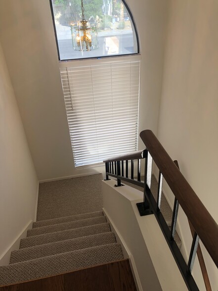 Building Photo - 147 Coventry Dr