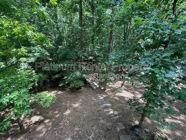 Building Photo - 8380 Lucas Creek Trl