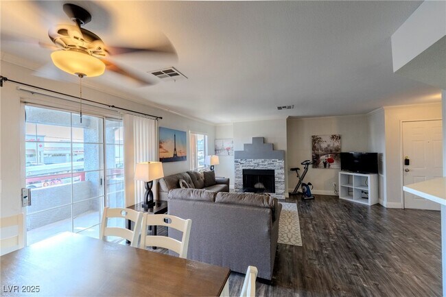 Building Photo - 8600 W Charleston Blvd