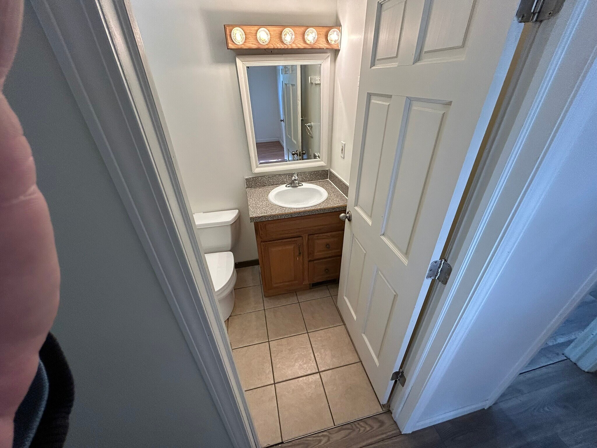 Building Photo - 1882 Paul Dr