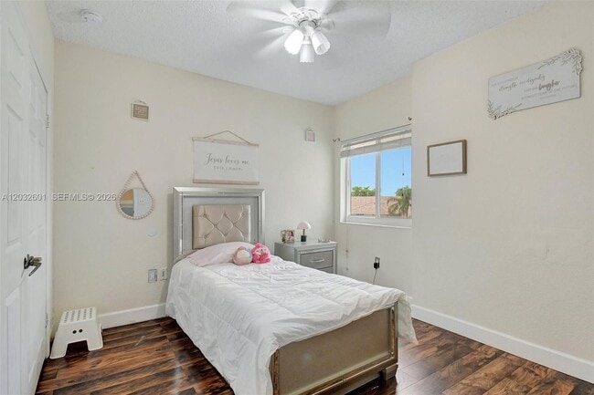 Building Photo - 16339 Malibu Dr