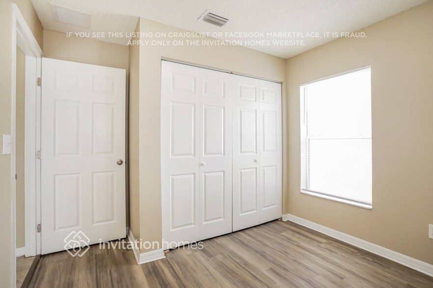 Building Photo - 285 W Jayce Wy