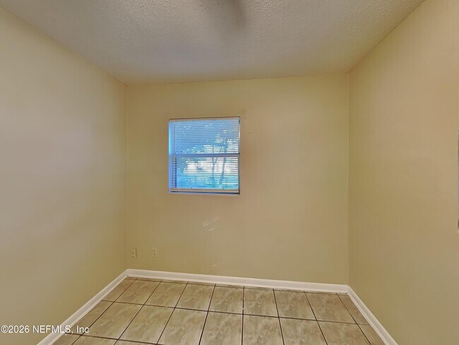 Building Photo - 237 Blairmore Blvd E