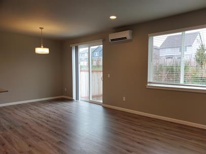 Building Photo - 6909 Delaney Ln NE