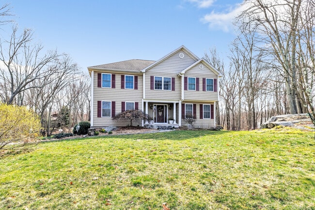 Primary Photo - 1620 N Peters Ln