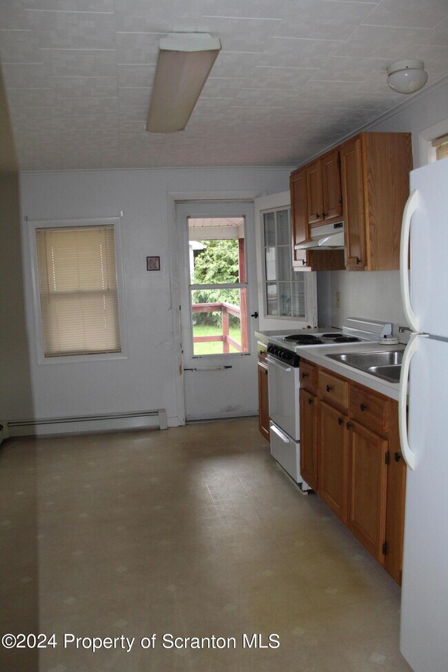 Building Photo - 204-206 Jackson St