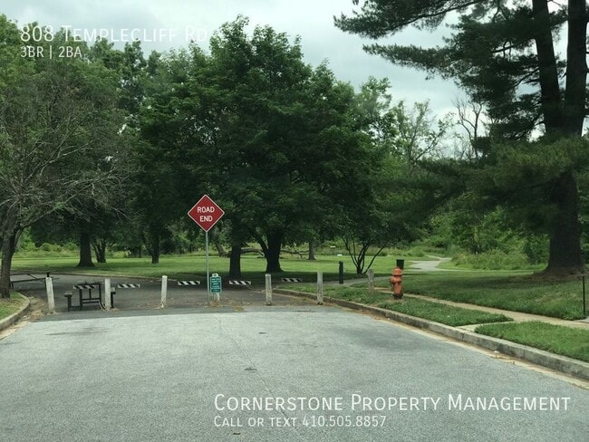 Building Photo - 808 Templecliff Rd