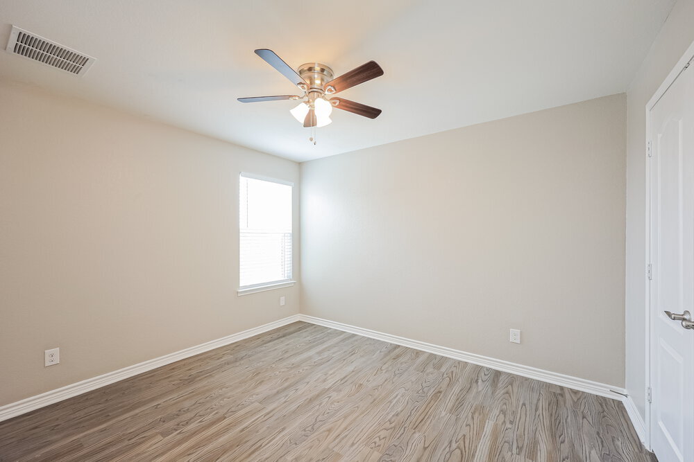 Building Photo - 14619 Jocasta Dr