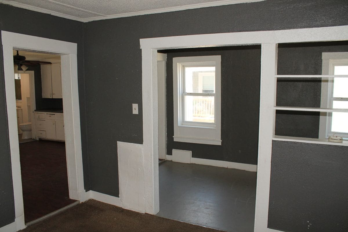 Building Photo - 12 Gold St