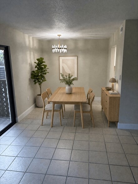 Building Photo - 11410 8th Way N