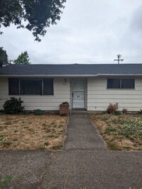 Building Photo - CovB01