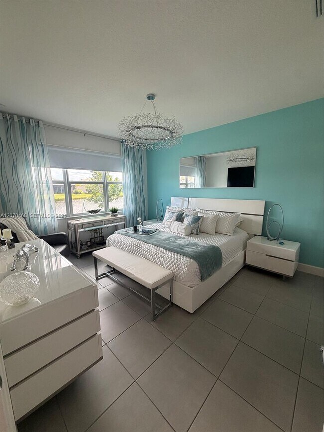 Building Photo - 13542 SW Oceanus Blvd