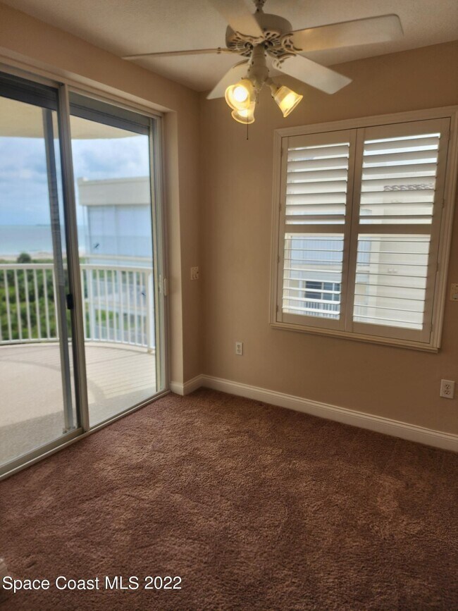 Building Photo - 703 Solana Shores Dr