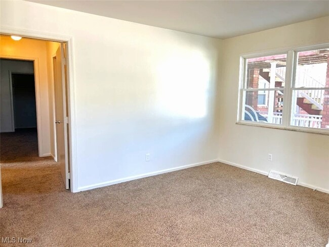 Building Photo - 20 E 36th St