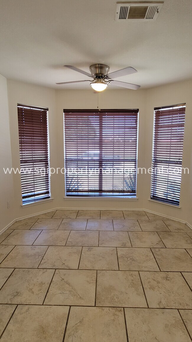 Building Photo - 3047 Bosswood Ct