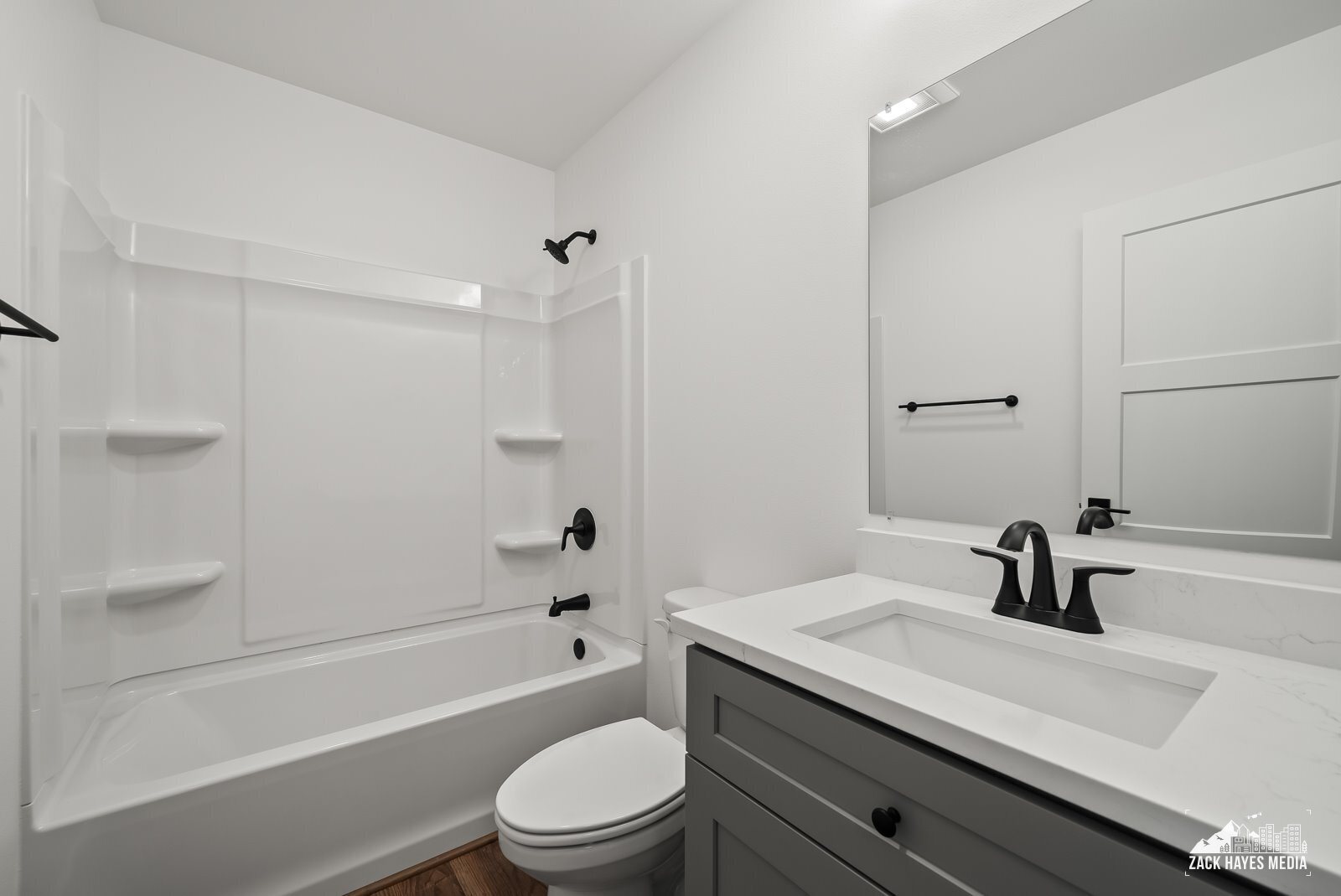 2nd Bath - 1493 W 40th Ave