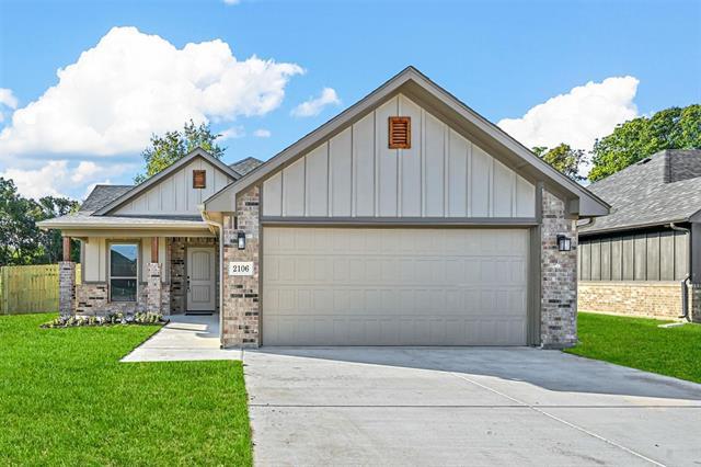 Primary Photo - 2106 Wyldewood Wy