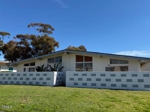 Building Photo - 728 Sidonia Ave