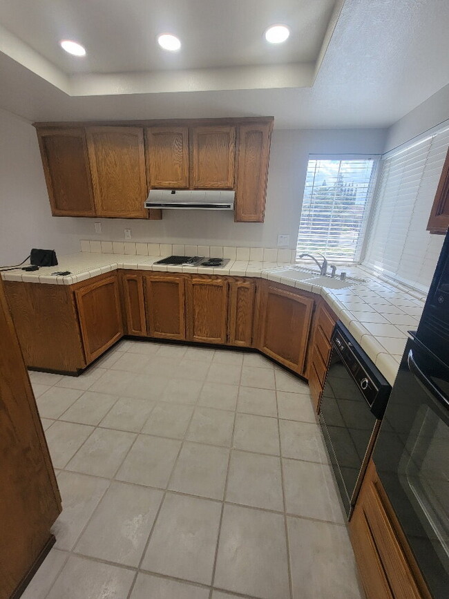 Building Photo - Charming single-family home in Briggs Ranch neighborhood!
