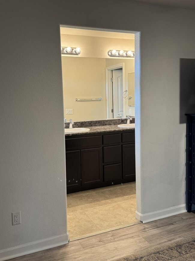 Building Photo - Partially FURNISHED Home is Carson City!