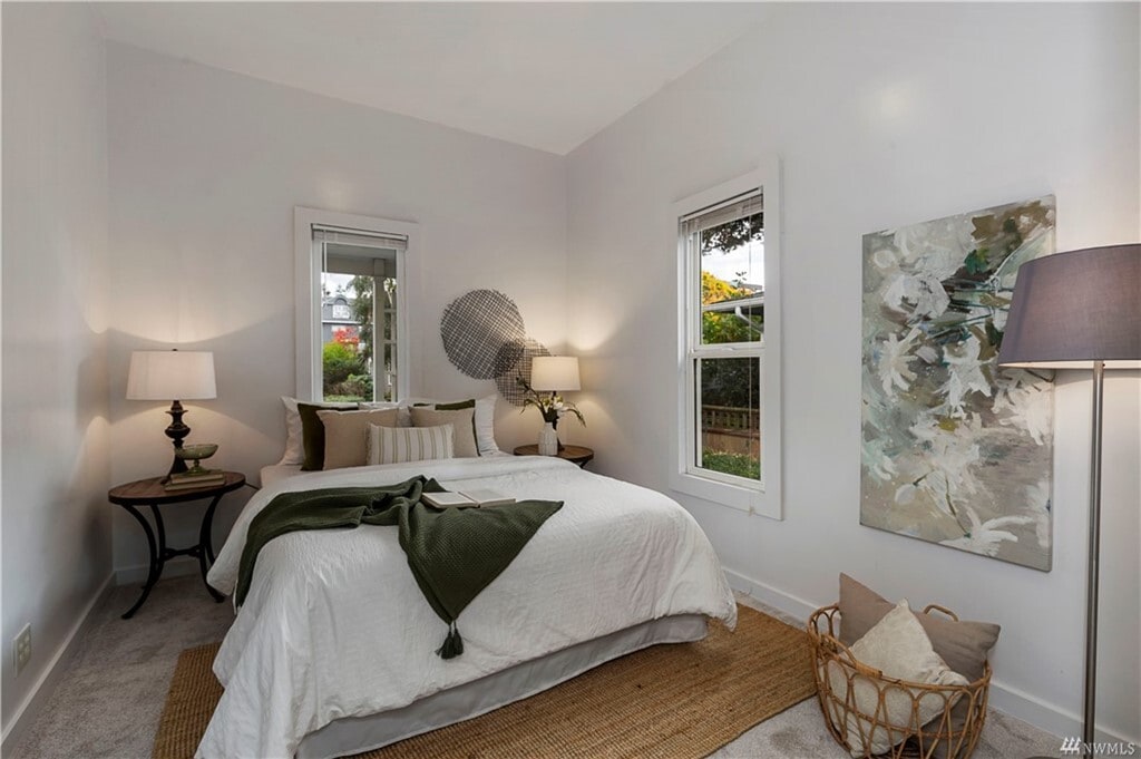 Building Photo - 5511 Brooklyn Ave NE