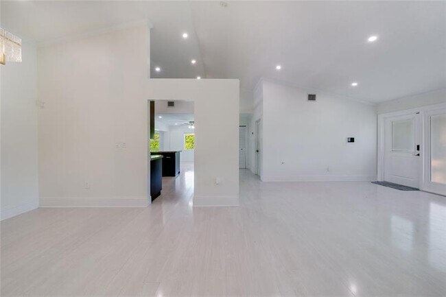 Building Photo - 16200 SW 286th St