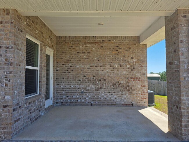 Building Photo - 5839 Sargassum Ln