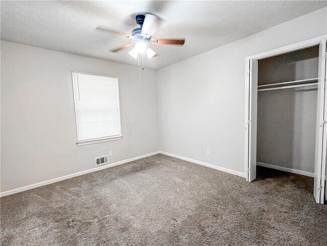 Building Photo - 4591 Woodward Rd