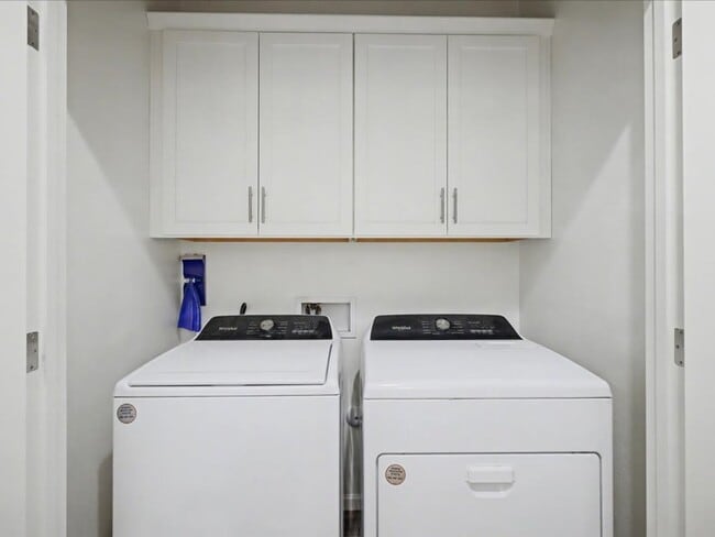 Building Photo - Spacious 4-Bedroom Home with Modern Features & EV Charging!