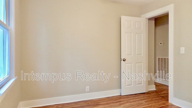 Building Photo - 2405 Eden St