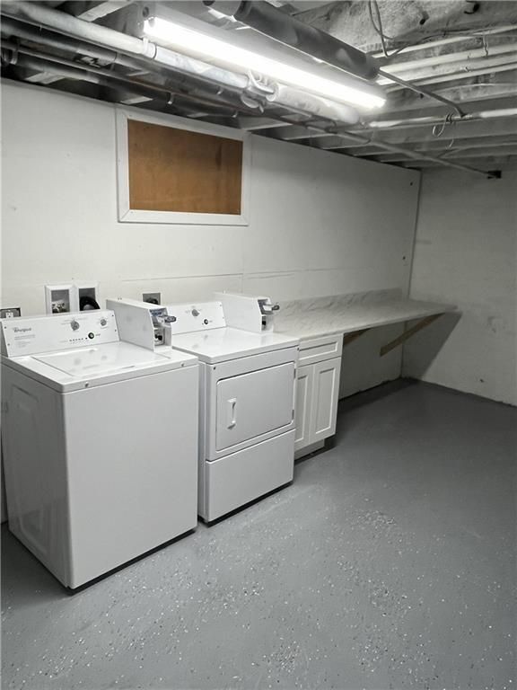 Building Photo - 43 E George St