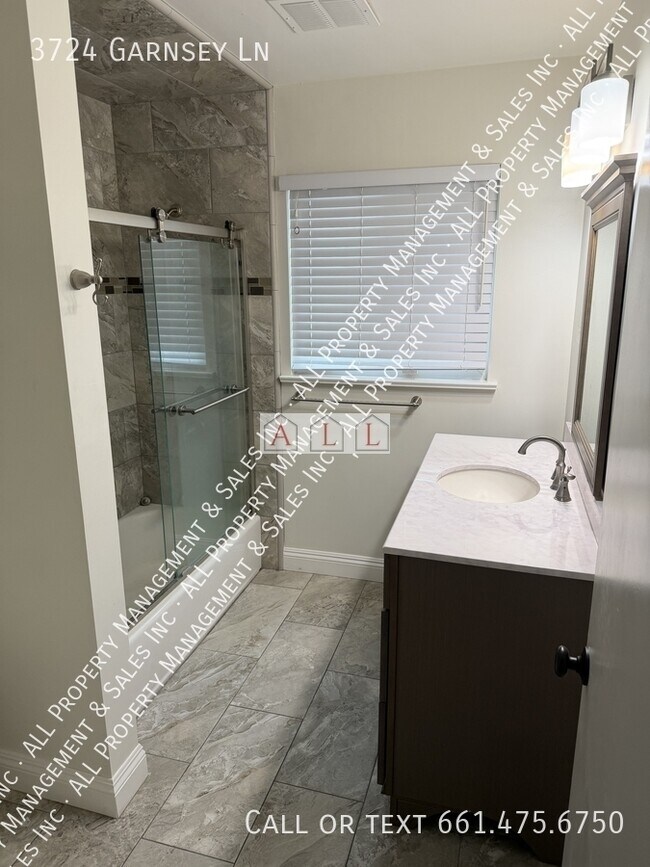 Building Photo - 3724 Garnsey Ln