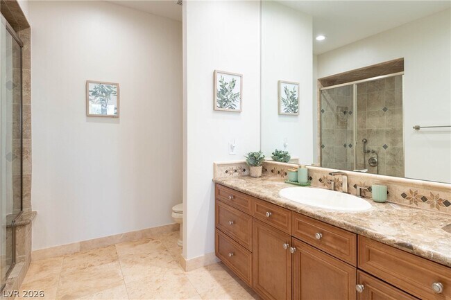 Building Photo - 1635 Liege Dr