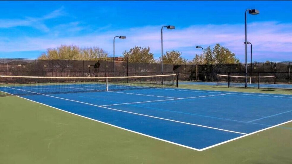 Community Tennis/Pickleball Courts - 2192 W Sierra Sunset Trl