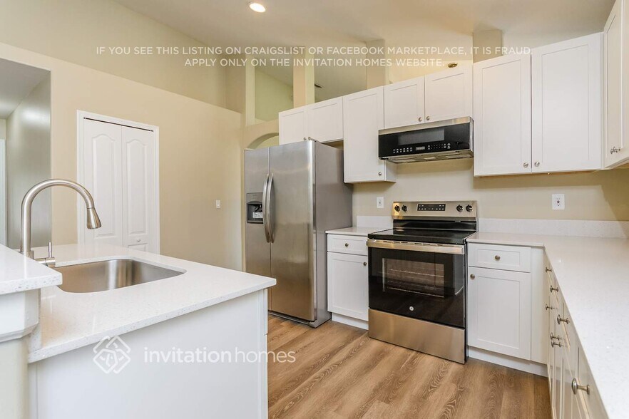 Building Photo - 15733 Bay Vista Dr