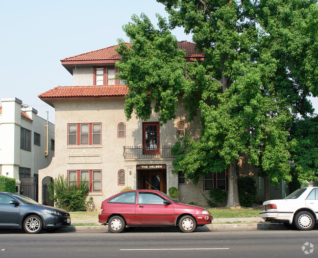 Building Photo - 1561 N Van Ness Ave