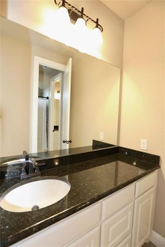 Building Photo - 801 Rose Ct
