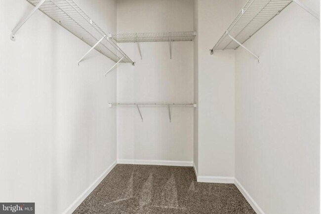 Building Photo - 2440 Five Fathom Cir