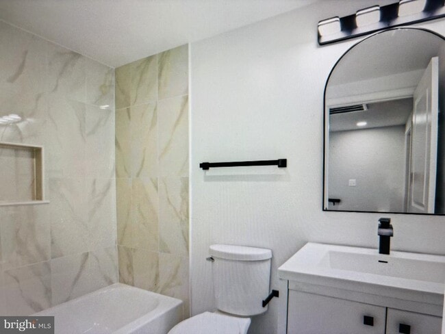 Building Photo - 15990 Charles Town Rd