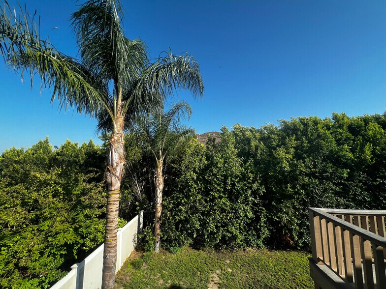 Building Photo - 12124 Scenic View Terrace