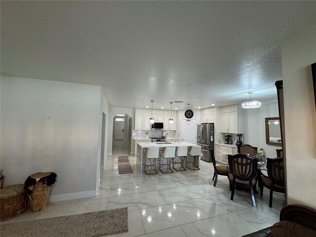 Building Photo - 5746 Marsh Landing Dr