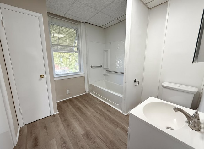 Building Photo - 1420 N Conestoga St