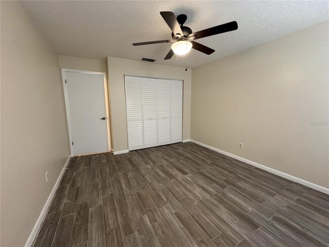 Building Photo - 6877 Culpepper Ct