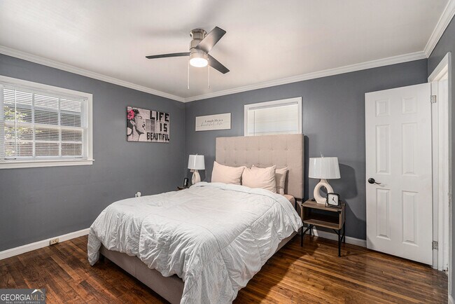 Building Photo - 2958 Holcomb Ct