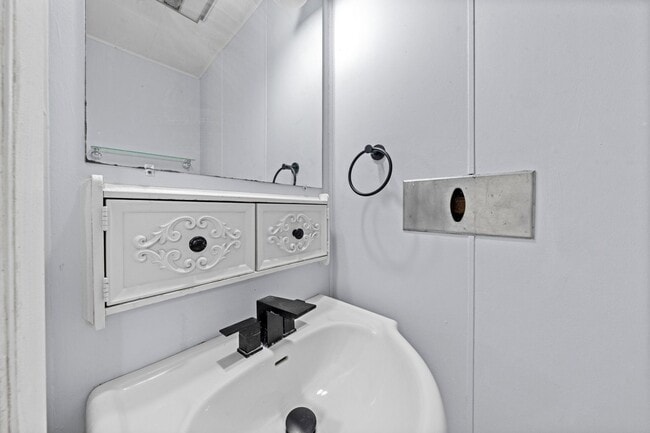 Building Photo - 5352 W 90th St