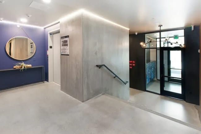 Building Photo - 915 Minna St