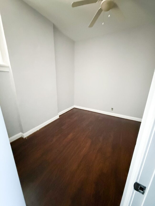 Building Photo - 4455 S 38th St