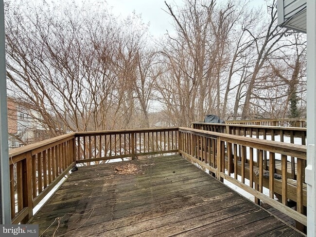 Building Photo - 4805 Cowslip Ct