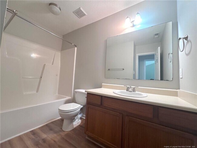 Building Photo - 206 Van Buren Dr