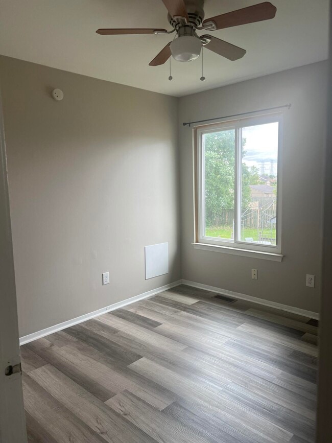 Building Photo - 1438 Rand Rd